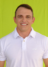 DOUGLAS AZILIERO
