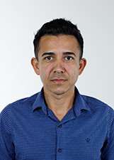 NYE PINHO