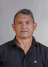 GEORGE SANTARÉM