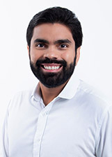 DR. LEANDRO VASQUES