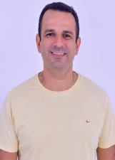 ADRIANO COUTINHO