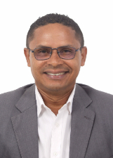 JOSÉ IDOMAR