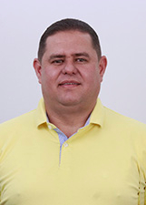 JUNIOR DE IREMAR