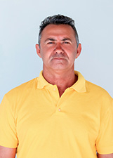 IRMÃO VALMIR