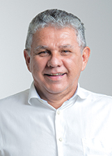 FERNANDO URQUIZA