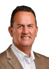 CHARLES LUSTOSA
