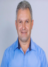ROBERTO LATÃO