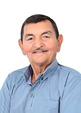 NEM MOURA