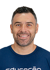 PROF TIAGO DA ESCOLA ESPECIAL