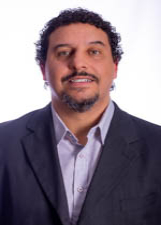 IRINEU CRUZ
