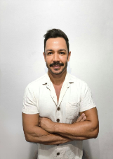 ELIVELTON MACHADO