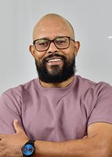 LEO DO AÇAÍ
