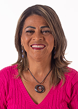 SOLANGE NAVAL