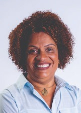 ELAINE DANIEL