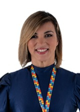 PROFESSORA MÁRCIA MARTINS
