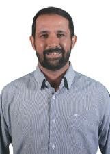 LÉO DE MORRO DO COCO