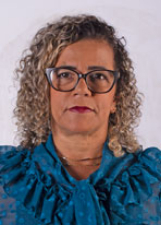 LÉA NEVES