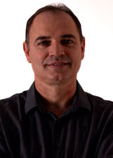 PROFESSOR  LEONARDO