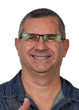 DR EVANDRO