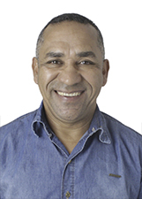 MOISES EMILIANO