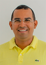 PRETO DE ARAÇA