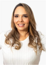 POLYANNA DE DANIEL