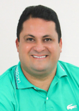 JUNIOR