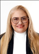 HELENA DIAS