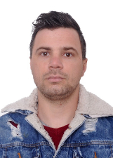 GIOVANE TAVARES