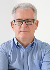 PROFESSOR MAURO RADDATZ