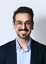 PROF. LUCAS