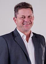 ELIGIO WESCHENFELDER MUCHILA 
