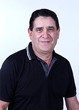 ADELAR MORAES