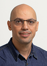 DR ARI