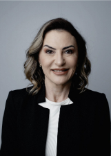 DRA. CÁTIA