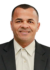 MAURÍCIO PERNAMBUCANO