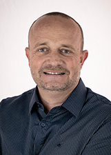 RONI HOFF
