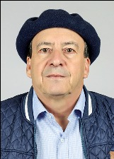 ROBERTO MACHADO