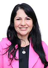 PATRICIA DE QUADROS