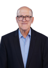 PASTOR OSCAR SALVADOR