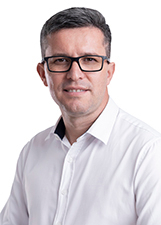 PROFESSOR JULIANO