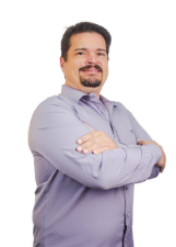 DR LUIS