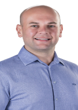 JONATHAN REINKE (PEQUENO)