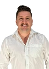 EMERSSON VAKARIANO