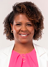 CLECIA CARVALHO