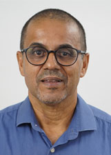 PROF. ÉDIO