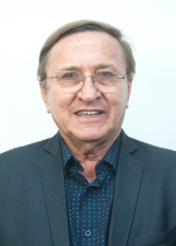 DR. CARLOS LUCARESKI