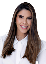 LARISSA VILLAÇA