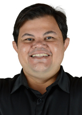 PROFESSOR DIEGO