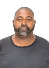 PASTOR ELIAS DA CASA RENASCER